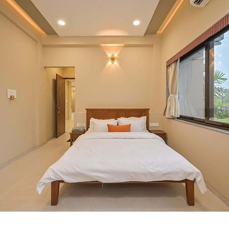Villa Radha Krishna 5Bhk à Lonavala Extérieur photo